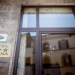 https://hotel-berna-florence.it-tuscanyhotel.com